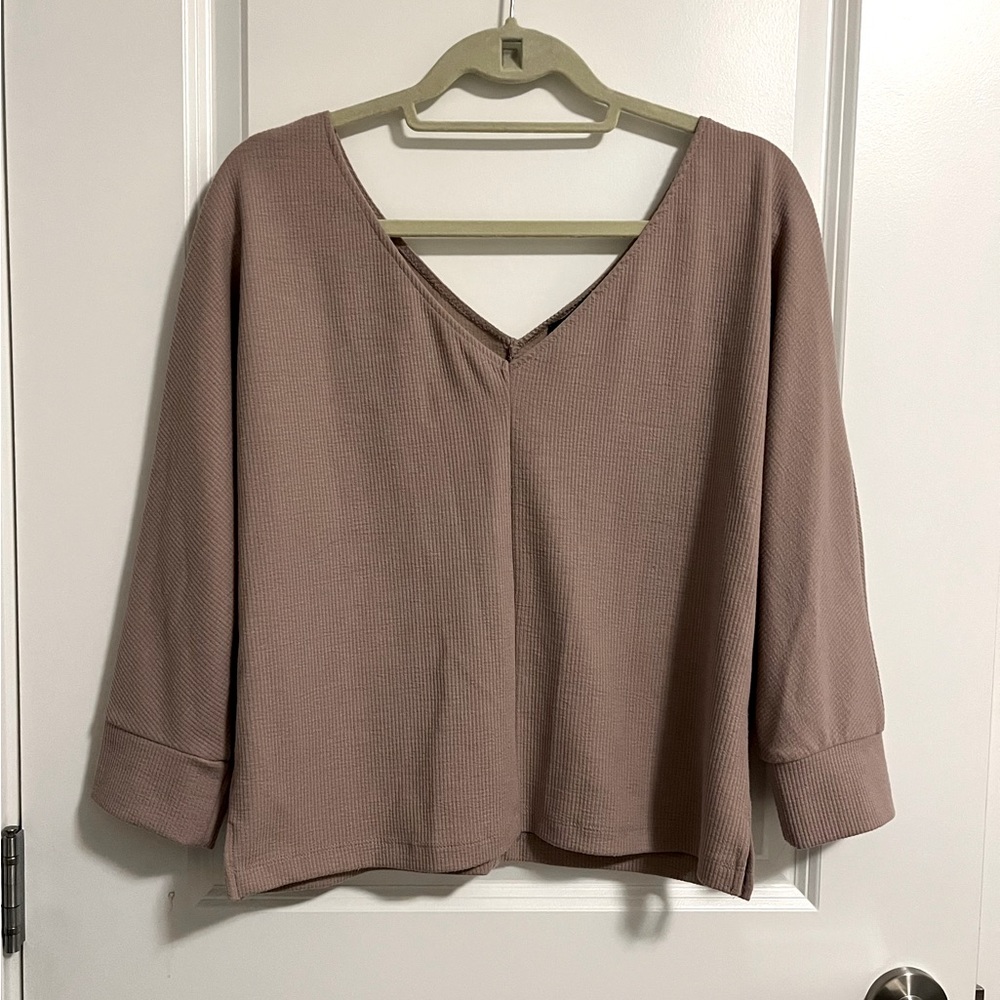 Dynamite 3/4 Sleeve Top